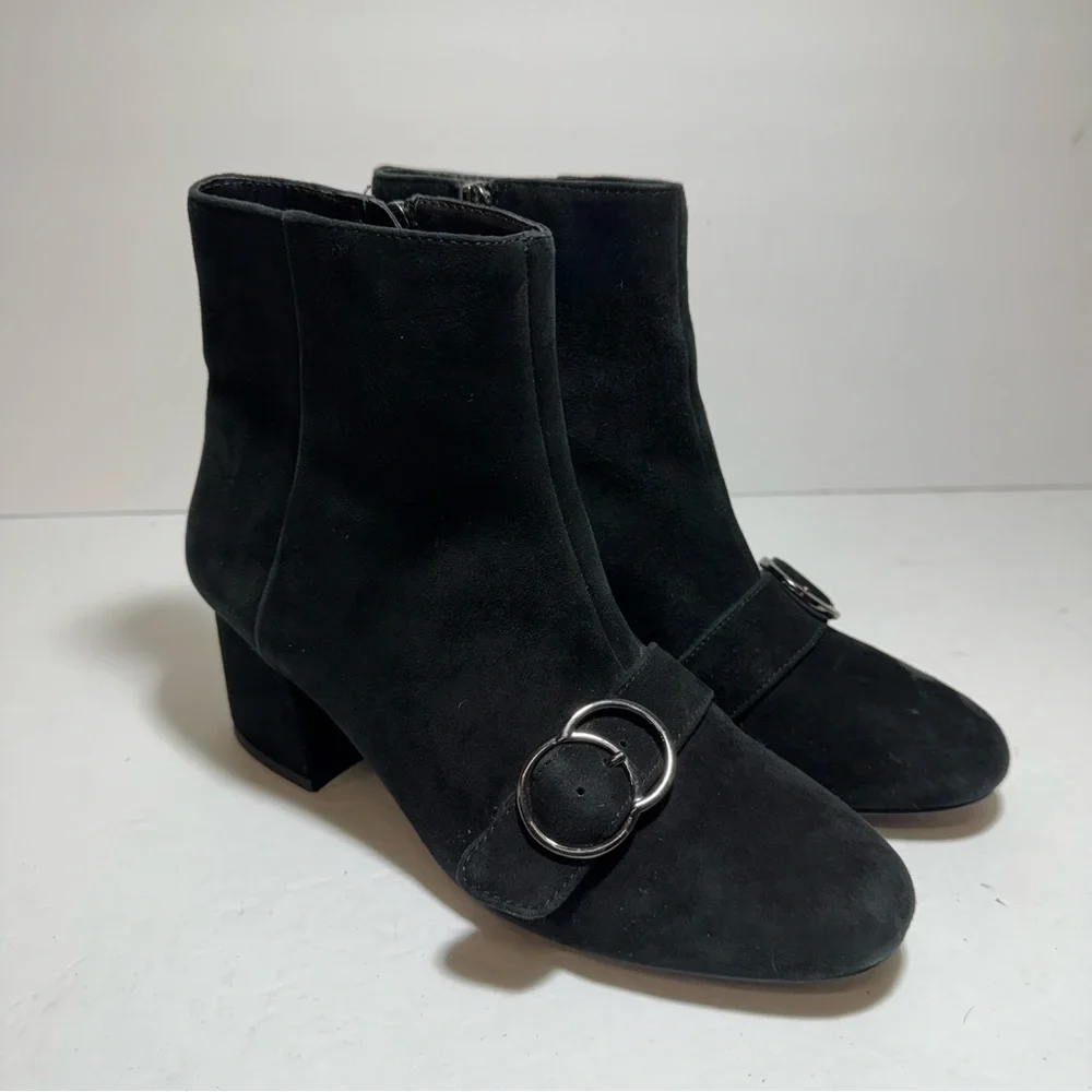 Bleecker & Bond Lacey Black Suede Leather  Heeled Booties Ankle Boots Size 7.5